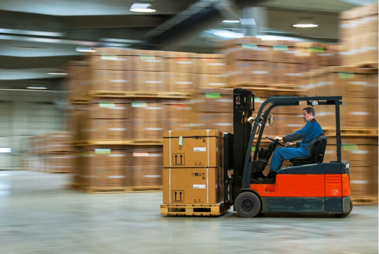 Distribution and warehouse